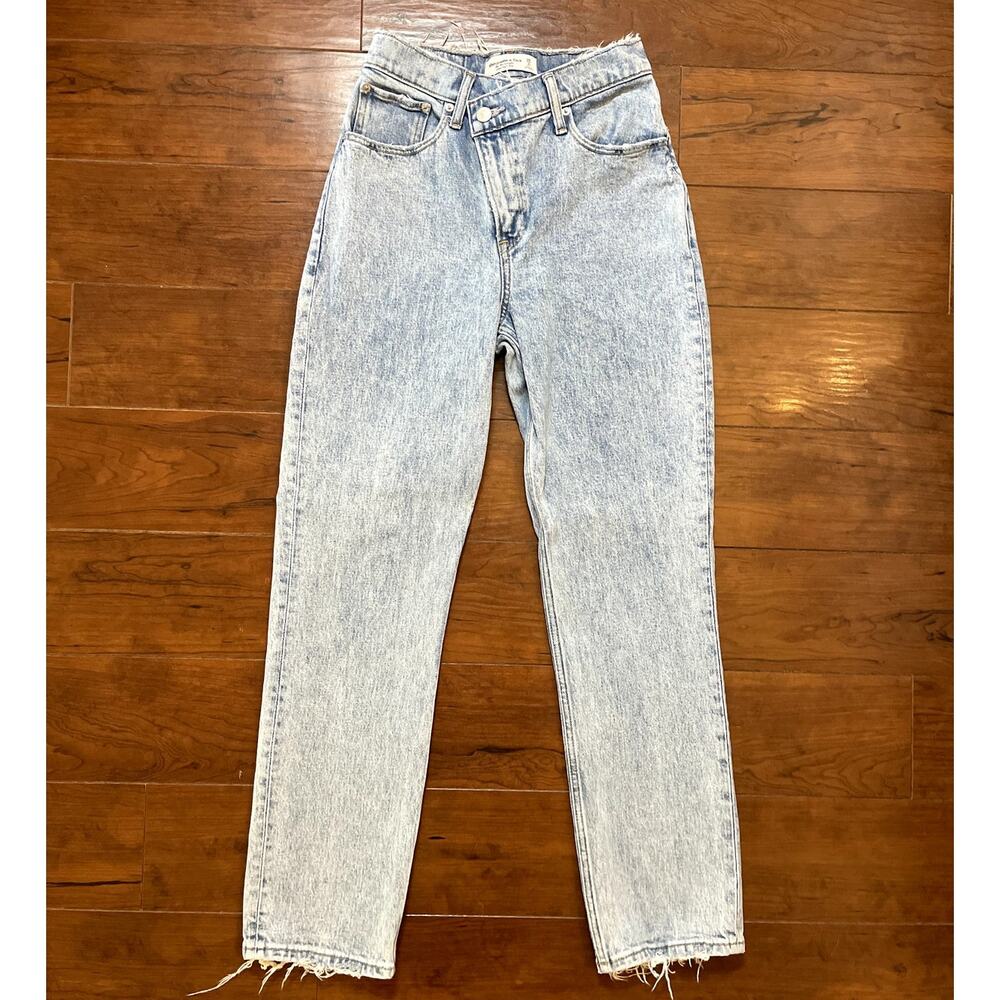 Abercrombie 90s Straight Jeans 26 2S Short Curve Love Crossover Waist Raw Hem